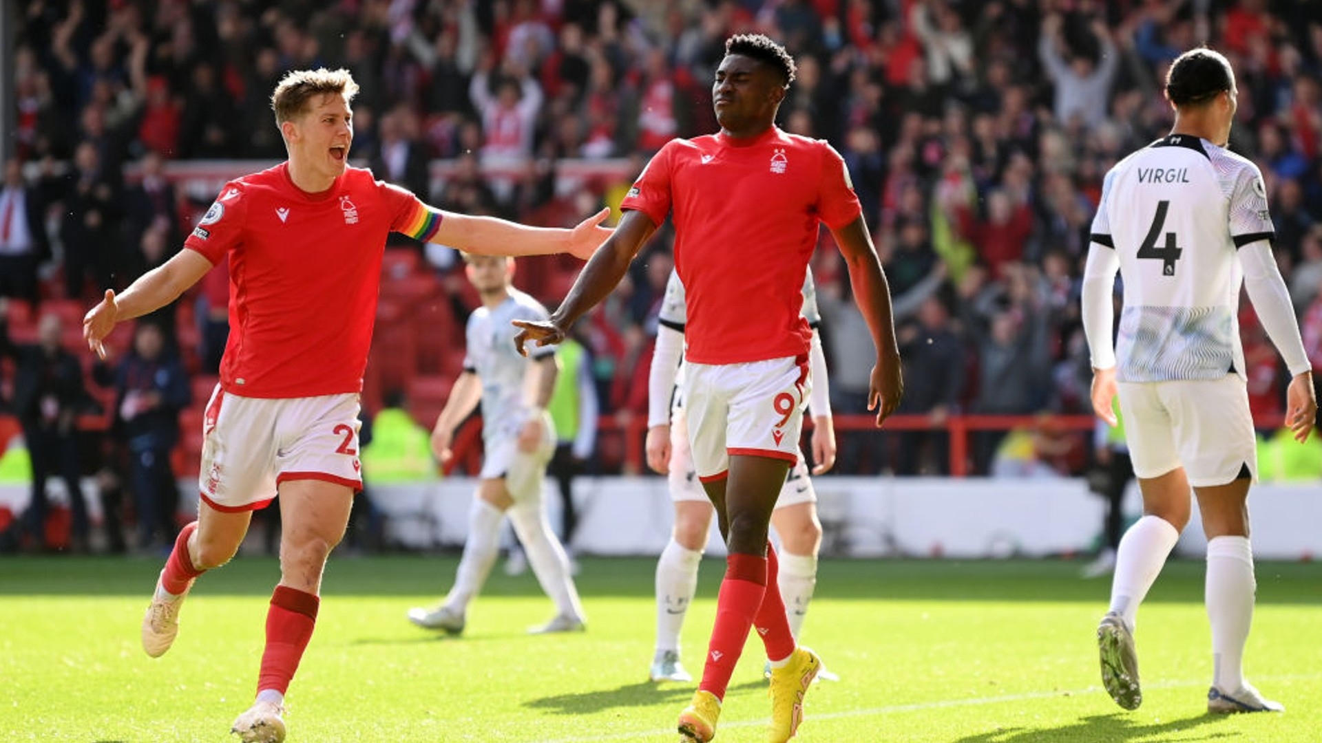 首席门将埃 首席门将埃