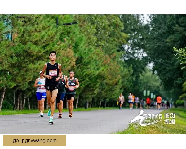 健身公开赛：挑战极限，展现风采