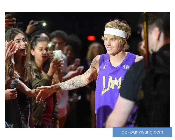 全明星对决：棒球邀请赛火热开启