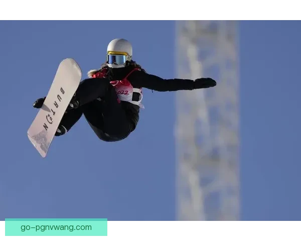 挑战极限！冲刺滑雪杯赛掀起风潮