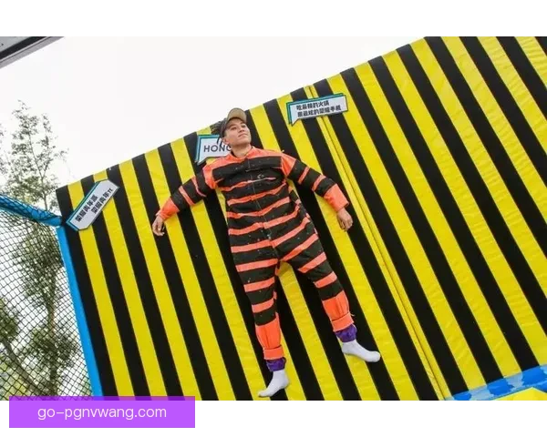 激情飞扬！冲浪高手齐聚，挑战极限，角逐荣耀！