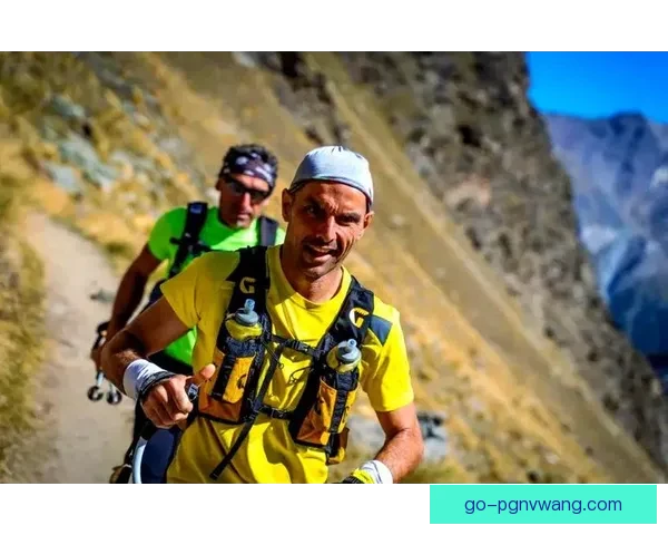 穿越山林，挑战极限：极速越野跑赛